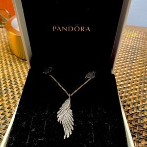 Pandora Majestic Feathers Necklace & Earrings
